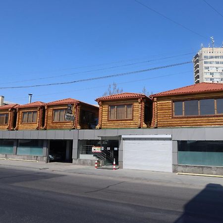 Tnak Hotel Erévan Extérieur photo
